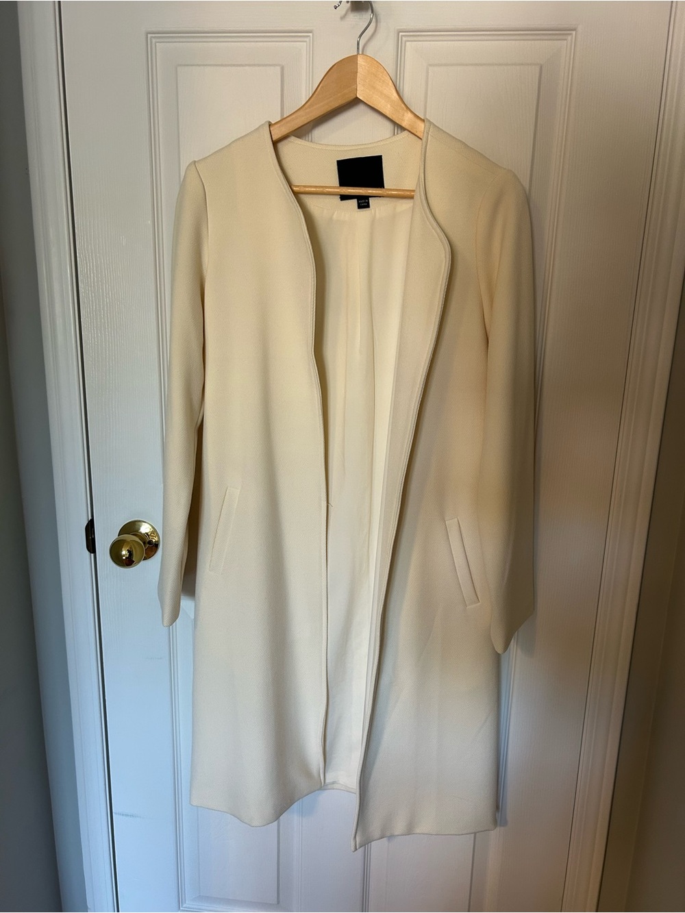 Women’s Open-Front Cream Coat - Classic Minimalist Style
